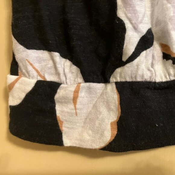 Anthro Sleeveless Floral Top with Bow - Picture 5 of 5